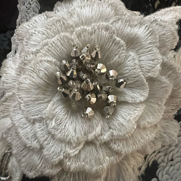 Alice+Olivia FRANCIE Asymmetric Floral Appliques Sequin Embellished Fitted Dress - Picture 15 of 17